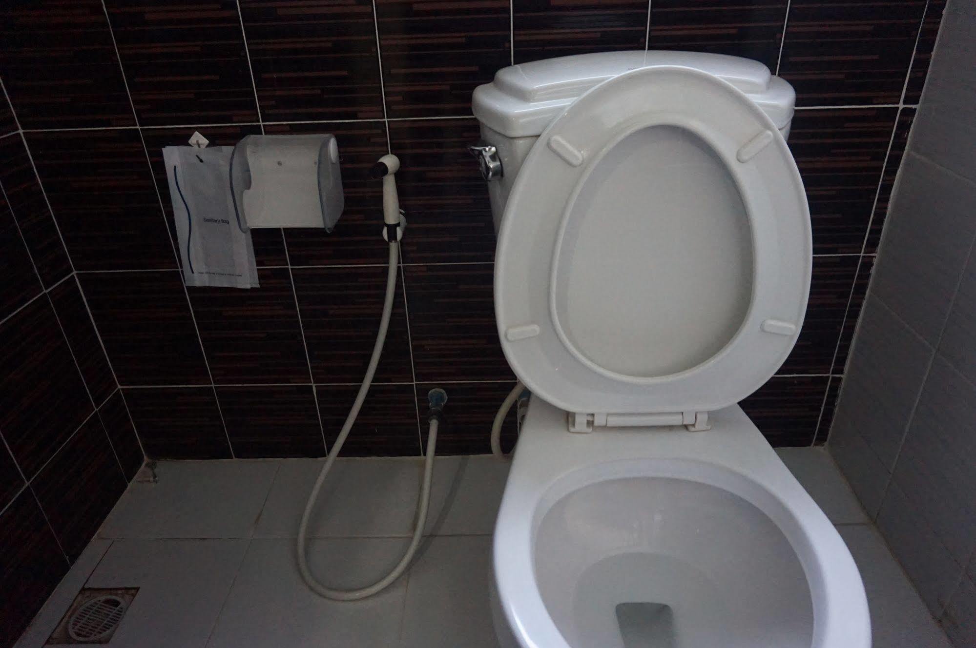 Klang Muang River Home بيتشابون المظهر الخارجي الصورة